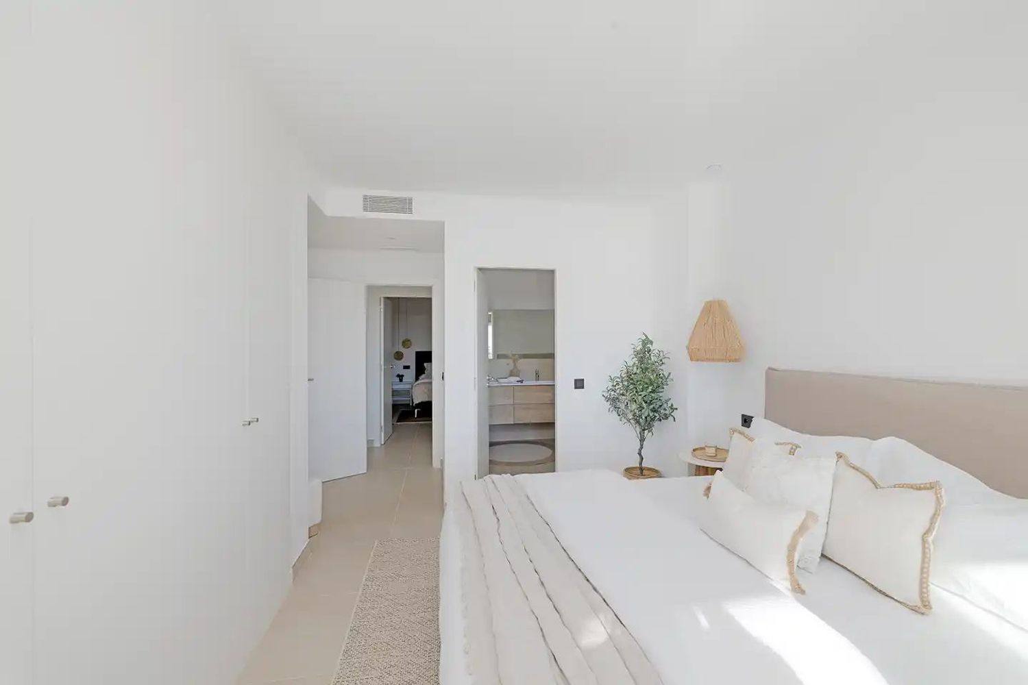 REF. LZ200226CA – Inmueble en Casares Golf – Casares del Sol
