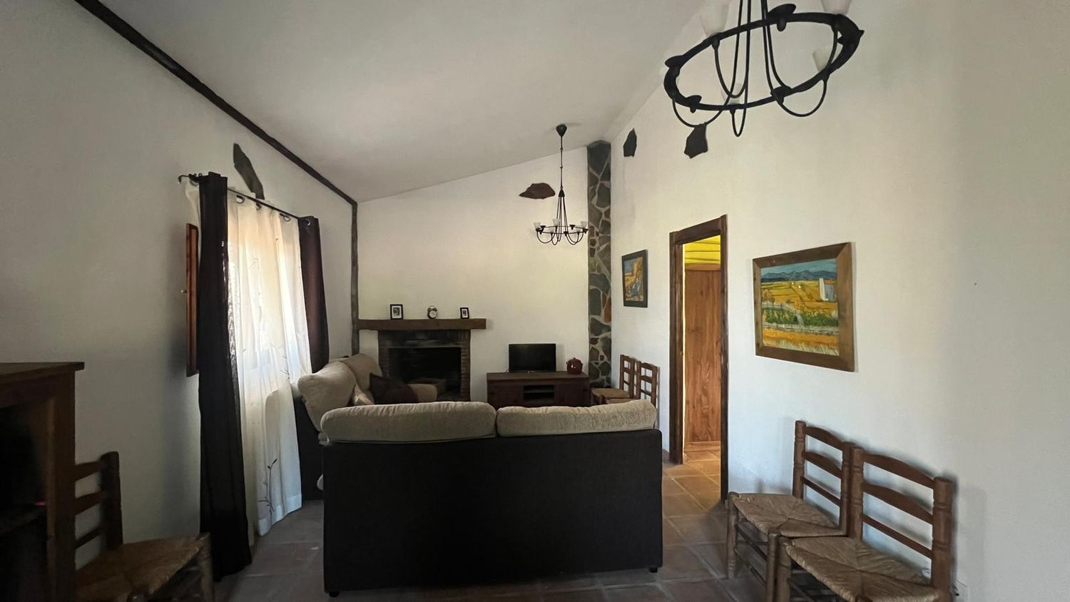 REF. JS270226VM – Inmueble en Área Triana
