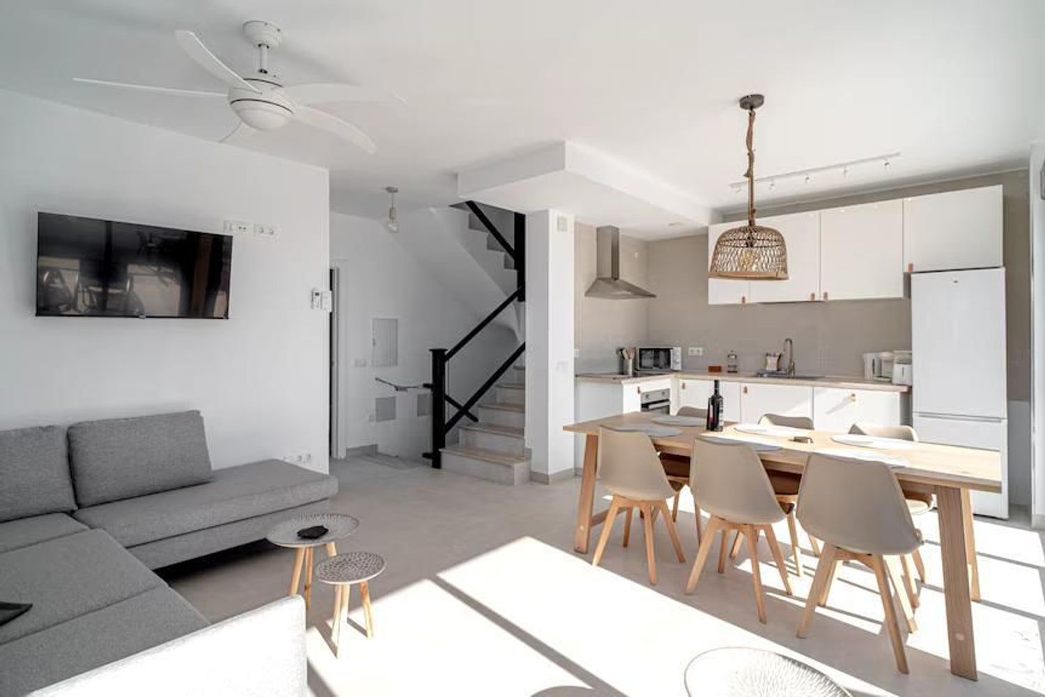 REF. DD020326NE – Inmueble en Almijara