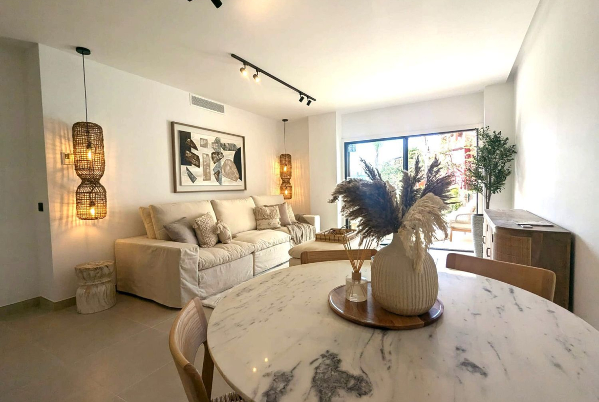 REF. LZ240226CA – Inmueble en Casares