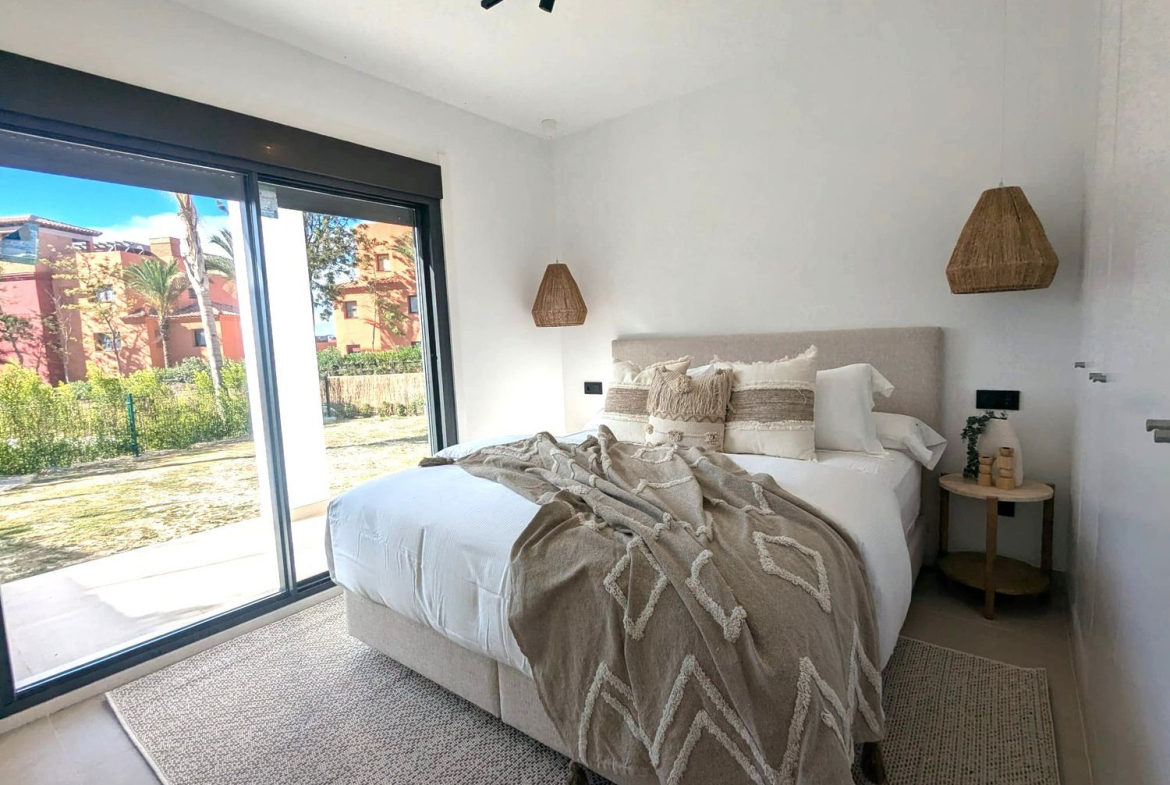 REF. LZ240226CA – Inmueble en Casares