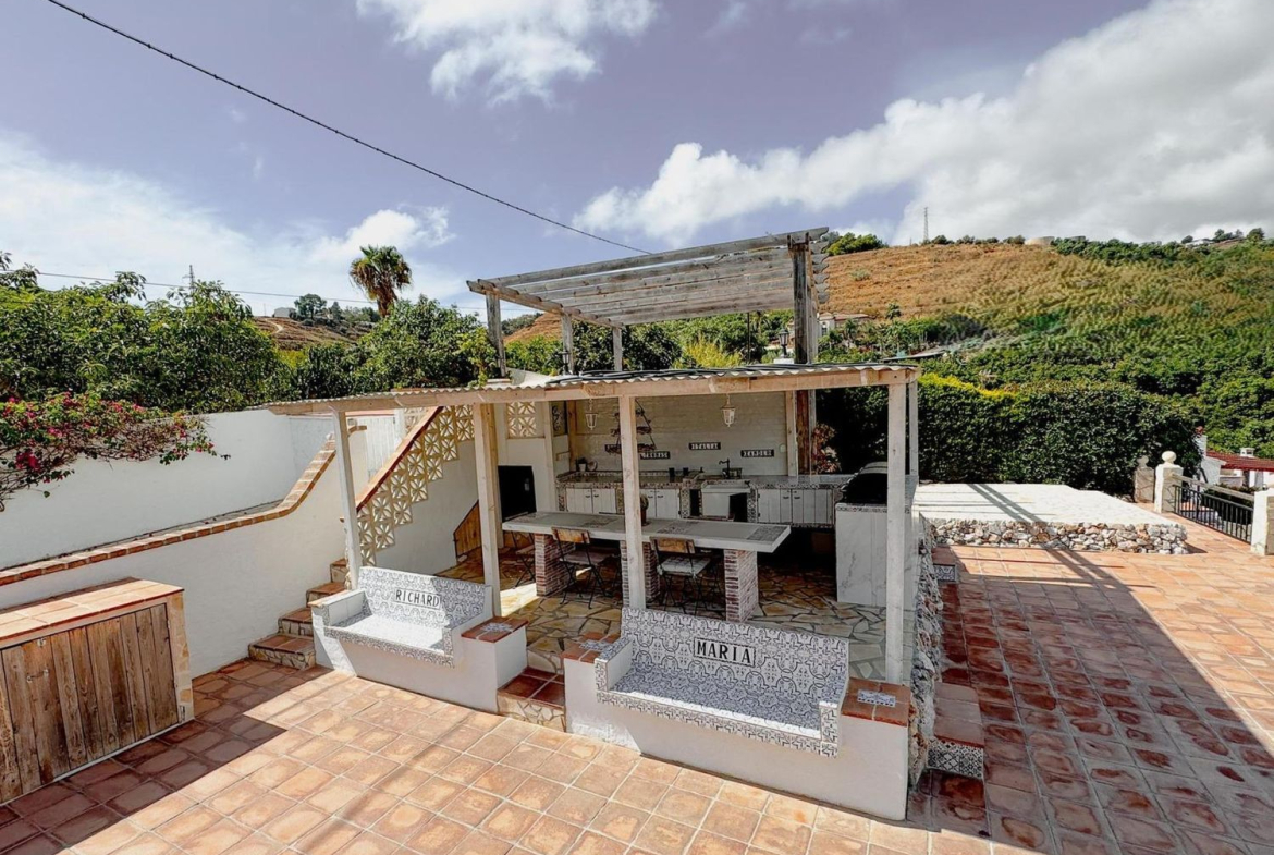 REF. DD060326NE – Inmueble en Chaparil – Torrecilla – Punta Lara