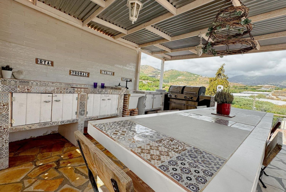 REF. DD060326NE – Inmueble en Chaparil – Torrecilla – Punta Lara