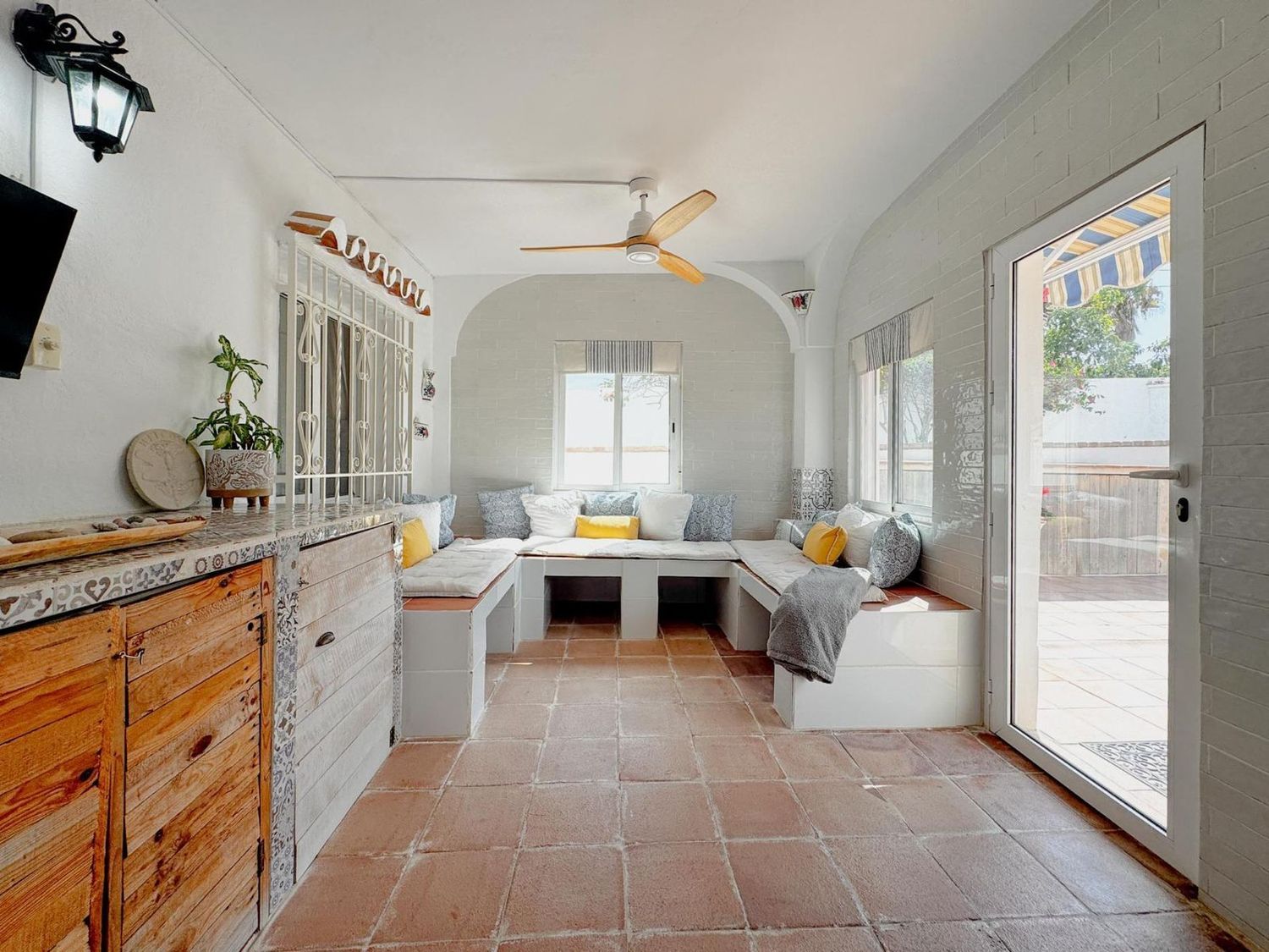 REF. DD060326NE – Inmueble en Chaparil – Torrecilla – Punta Lara