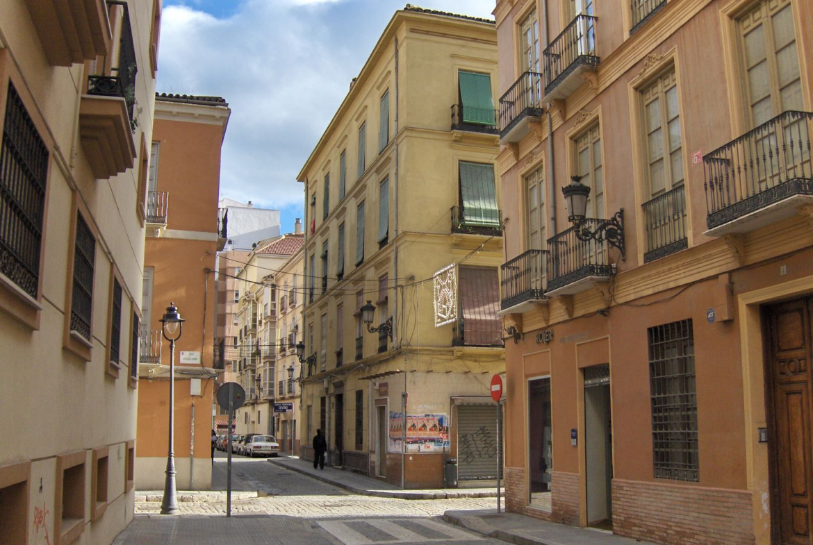 REF. ES270226MA – Inmueble en Perchel norte