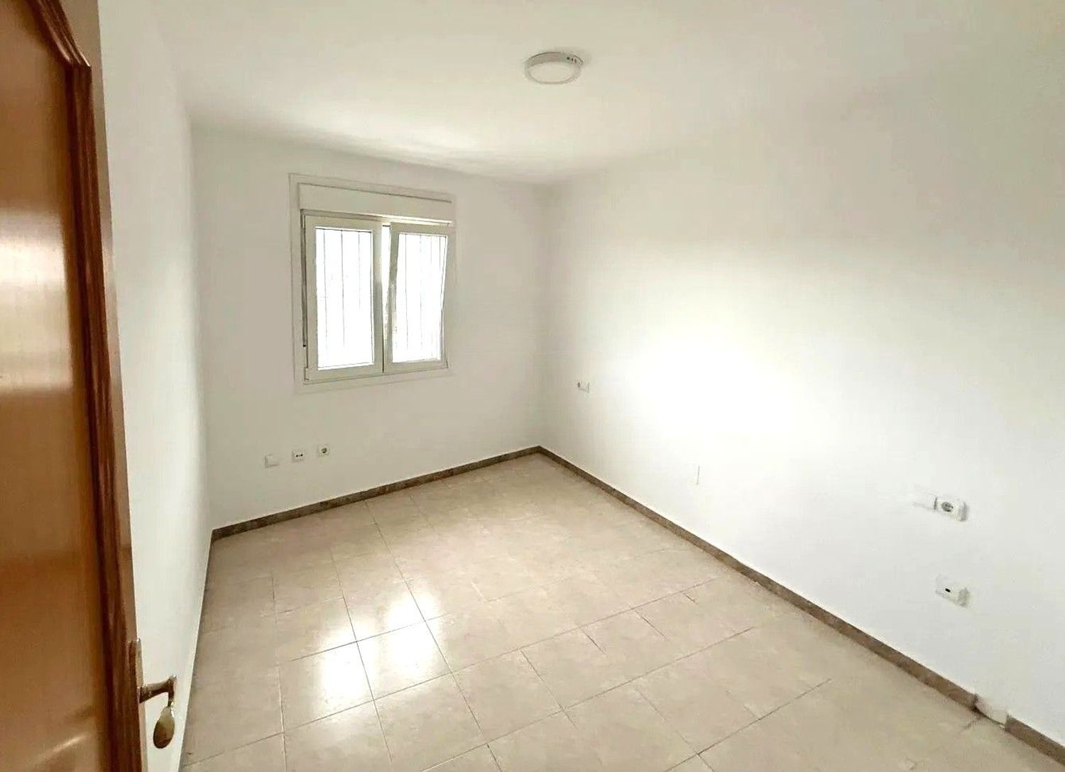 REF. JS110326ADLT – Inmueble en Centro
