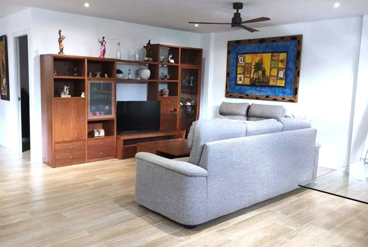 REF. JS120326ADLT – Inmueble en Pinos de Alhaurín