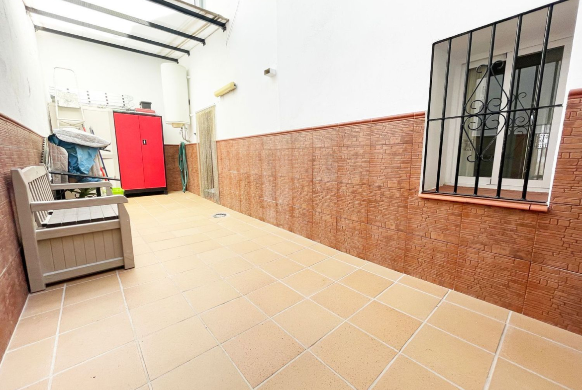 REF. DD170326LV – Inmueble en Viñuela