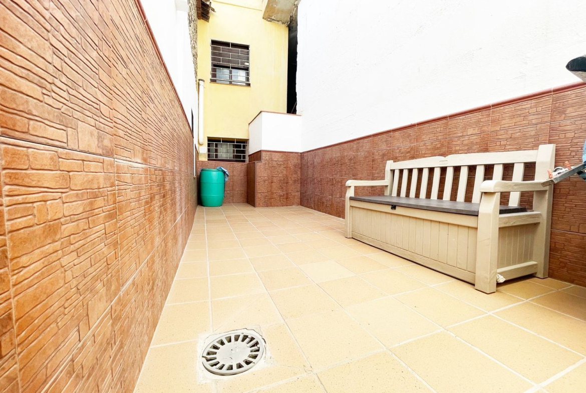 REF. DD170326LV – Inmueble en Viñuela