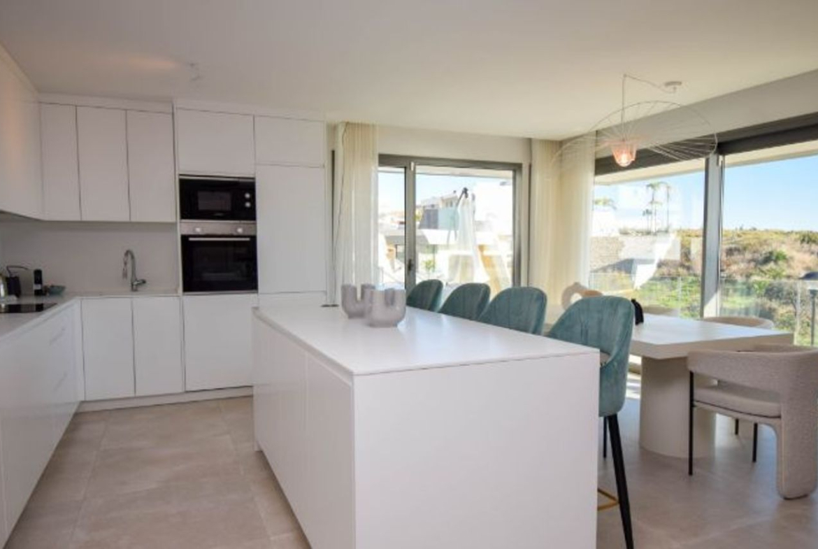 REF. LZ190326CA – Inmueble en Casares