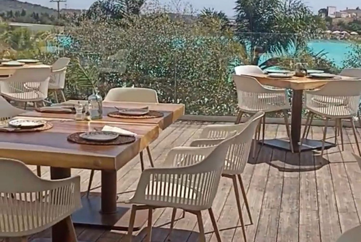 REF. LZ190326CA – Inmueble en Casares