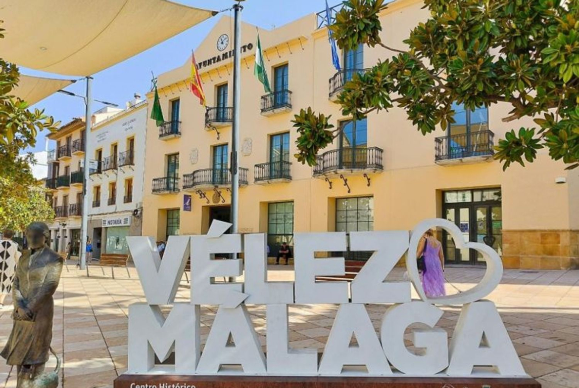 REF. DM230326VM – Inmueble en Camino Viejo de Málaga