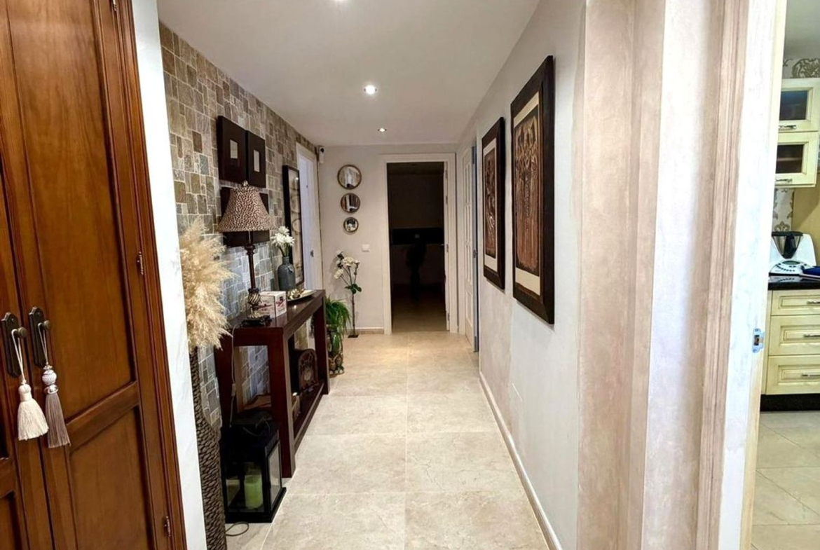 REF. LZ230326ES – Inmueble en Sierra de Estepona-Avda de Andalucia