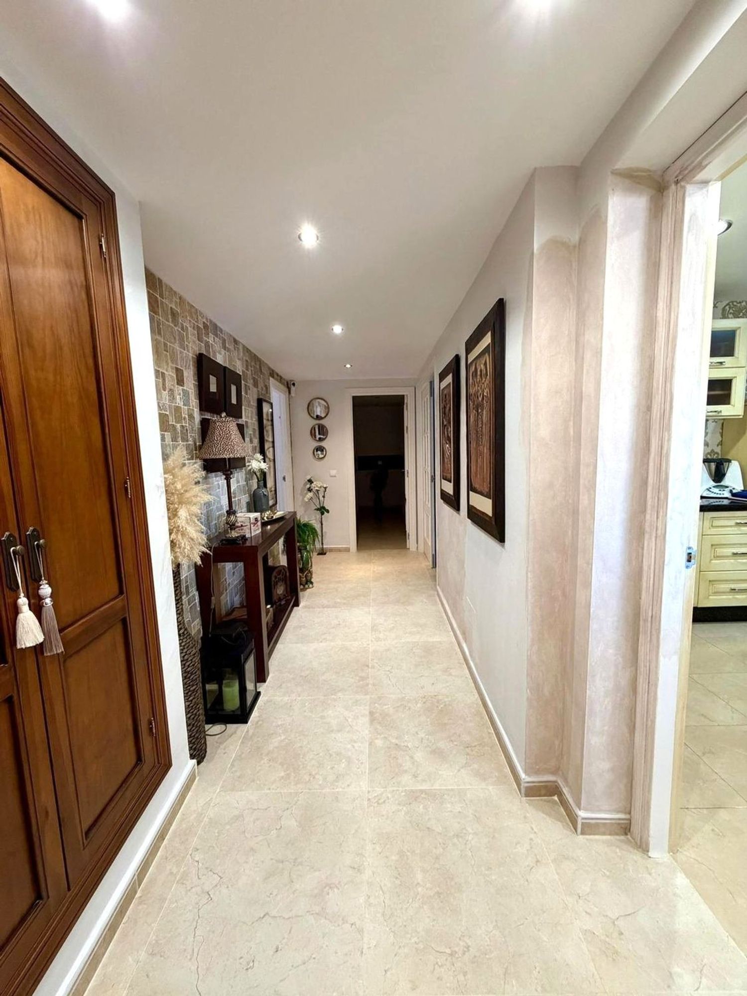 REF. LZ230326ES – Inmueble en Sierra de Estepona-Avda de Andalucia