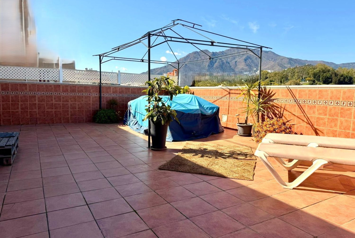 REF. LZ230326ES – Inmueble en Sierra de Estepona-Avda de Andalucia