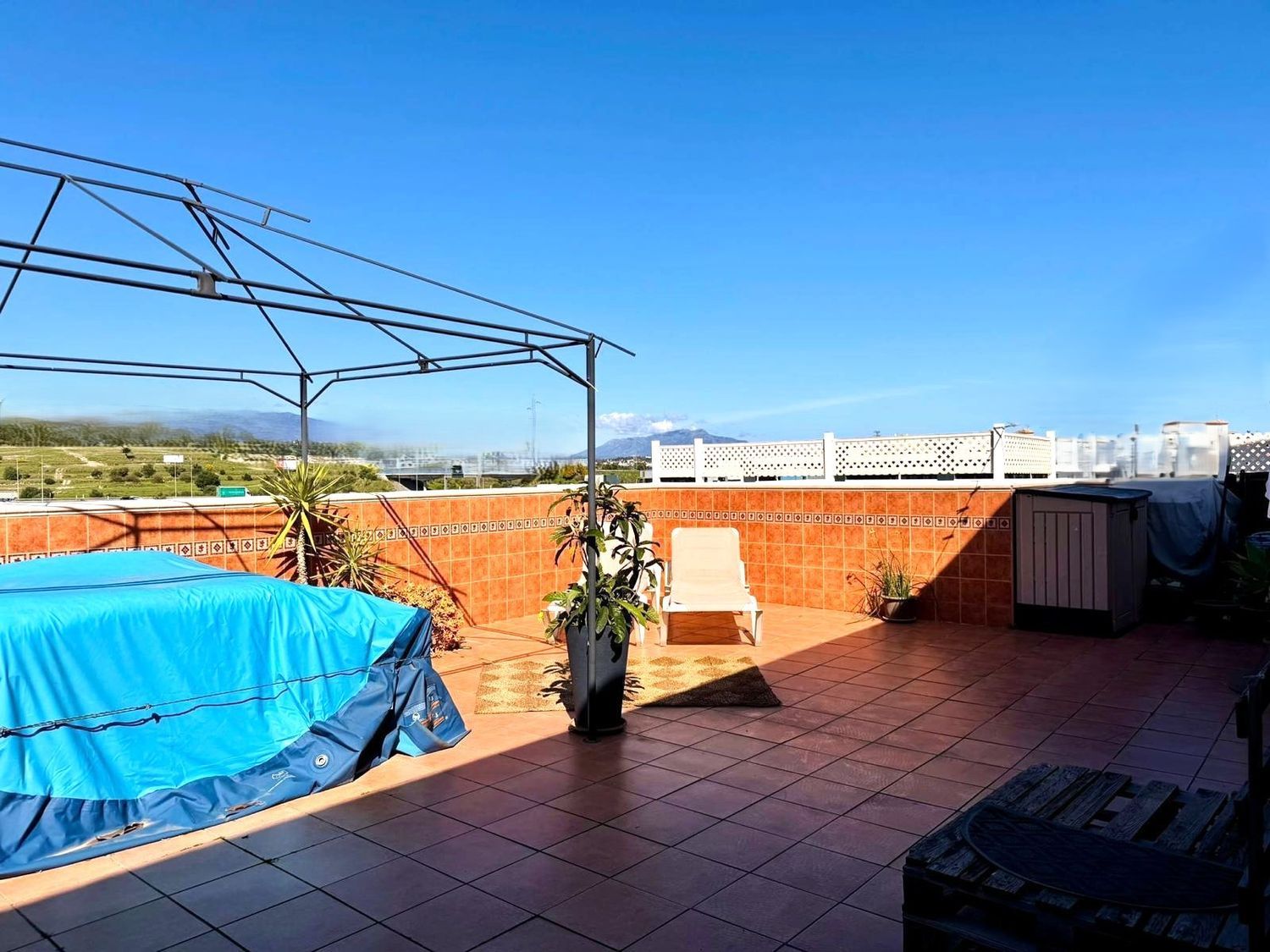 REF. LZ230326ES – Inmueble en Sierra de Estepona-Avda de Andalucia