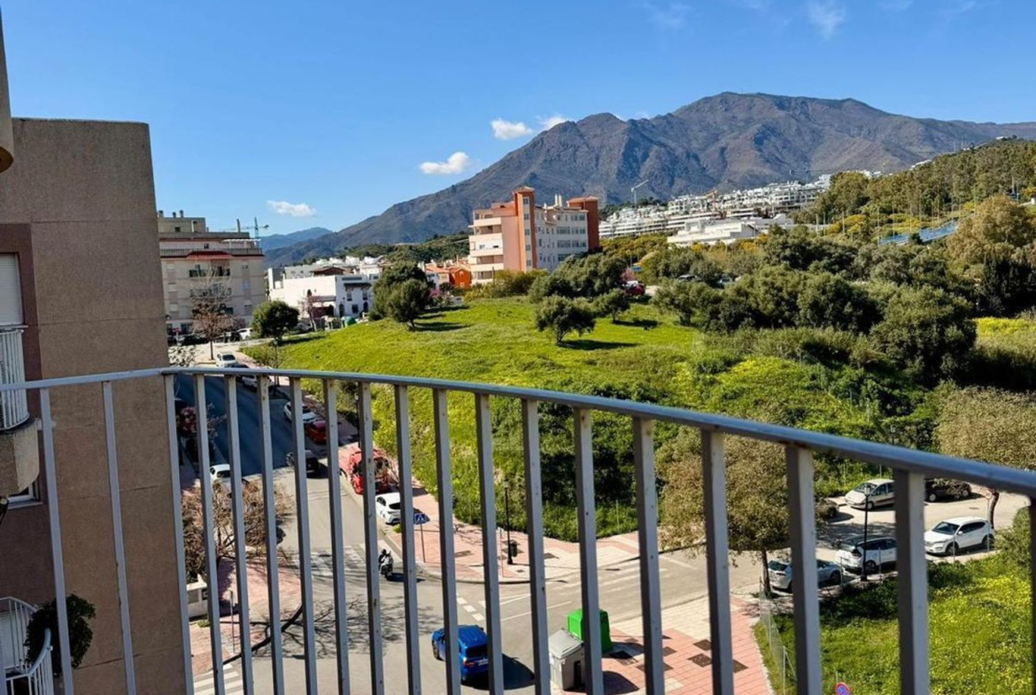 REF. LZ230326ES – Inmueble en Sierra de Estepona-Avda de Andalucia