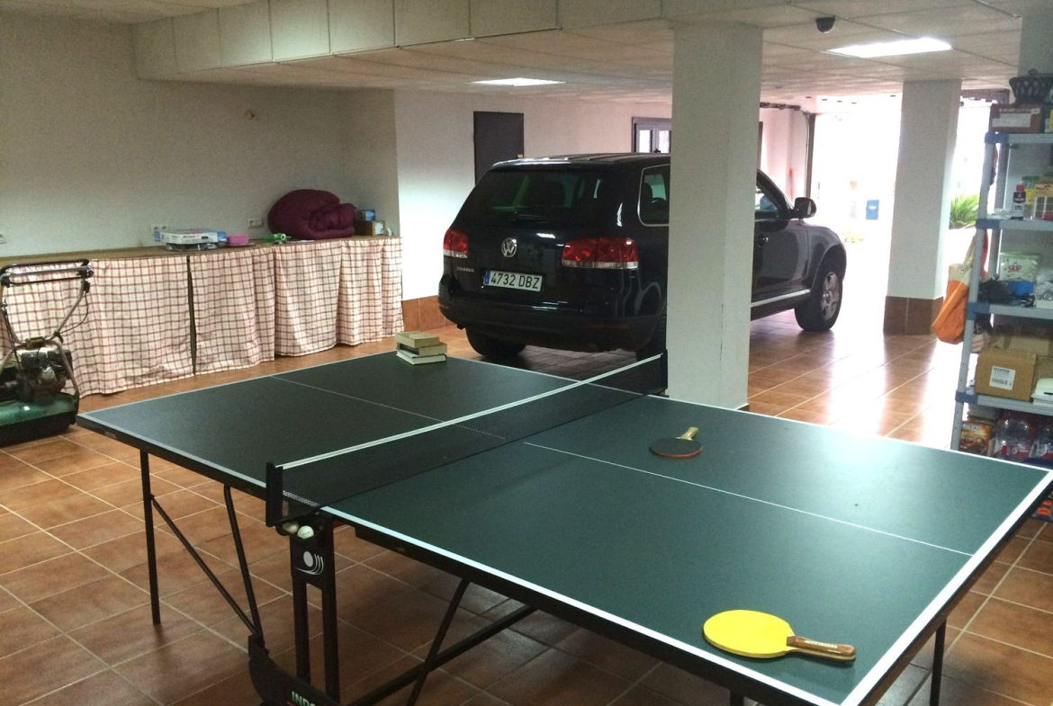 REF. LZ2503226MAN – Inmueble en Puerto de la Duquesa