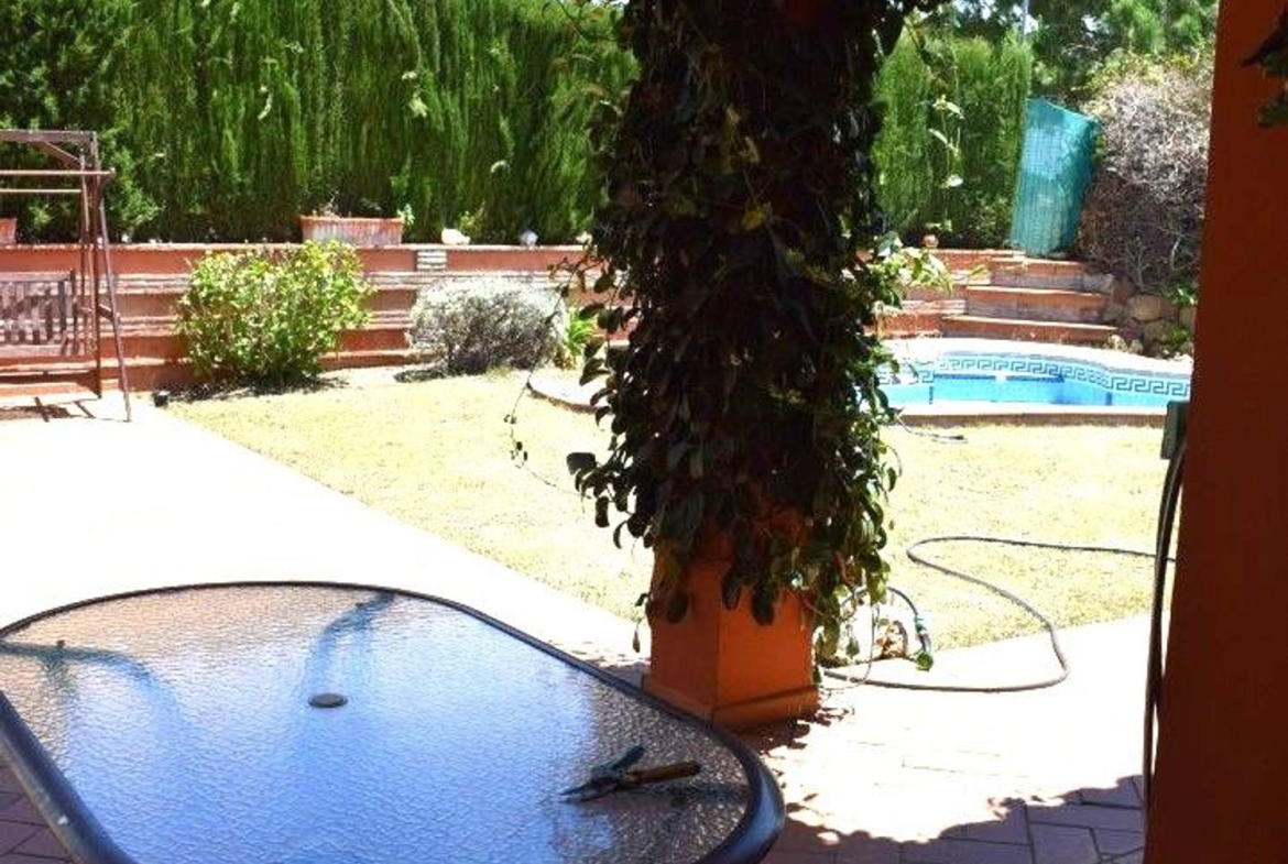 REF. LZ2503226MAN – Inmueble en Puerto de la Duquesa