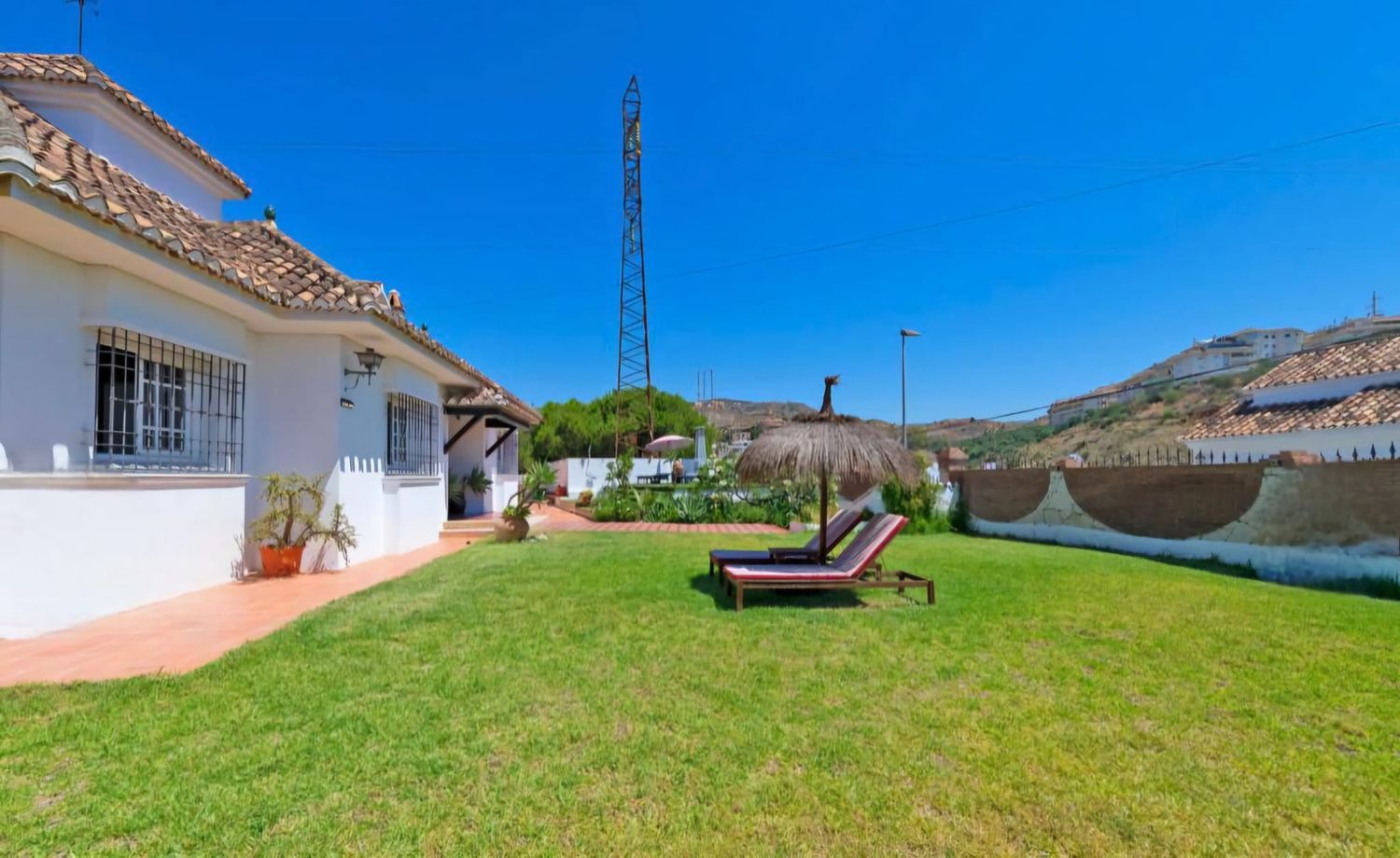 REF. SP270326RV – Inmueble en La Cala del Moral