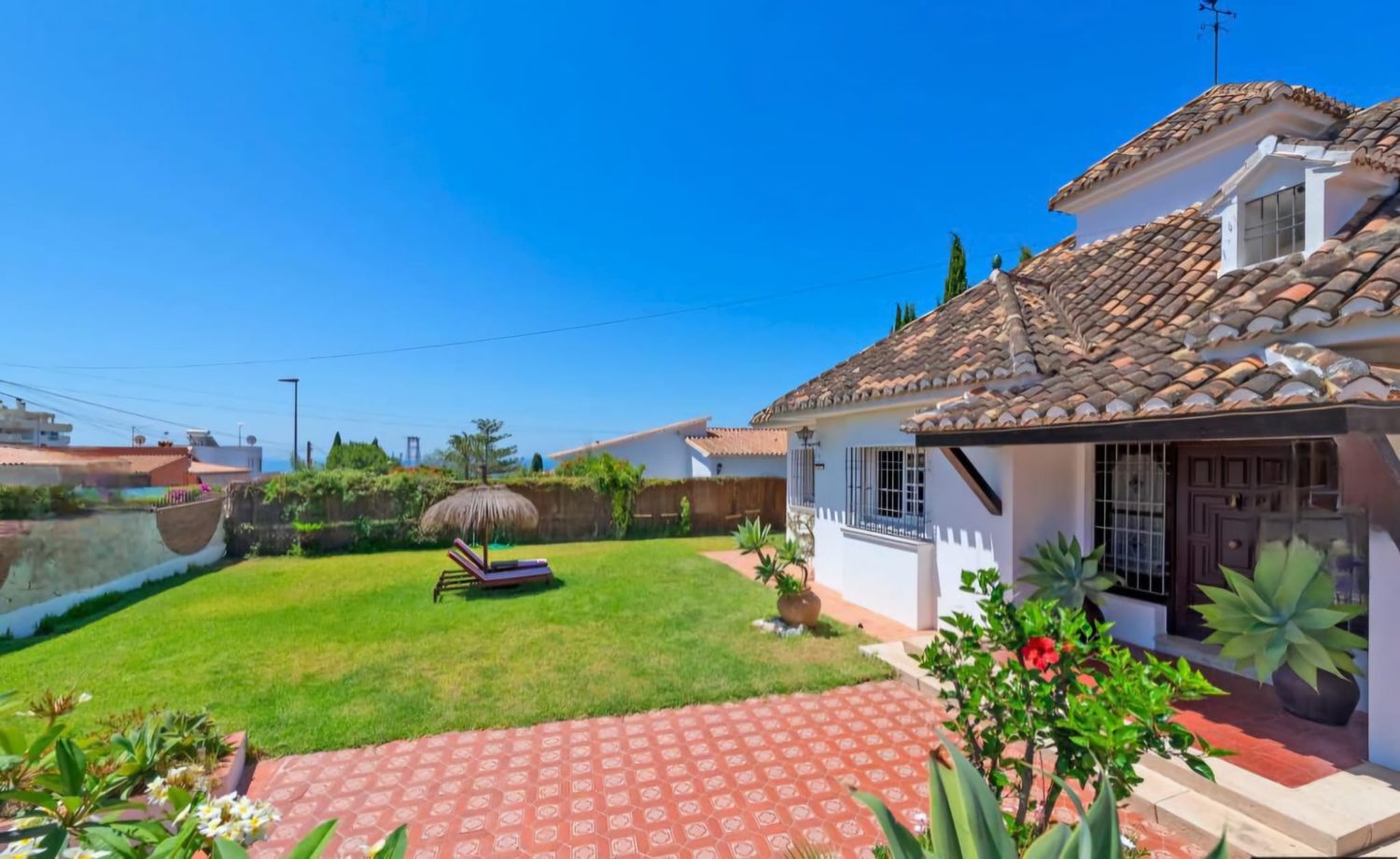 REF. SP270326RV – Inmueble en La Cala del Moral