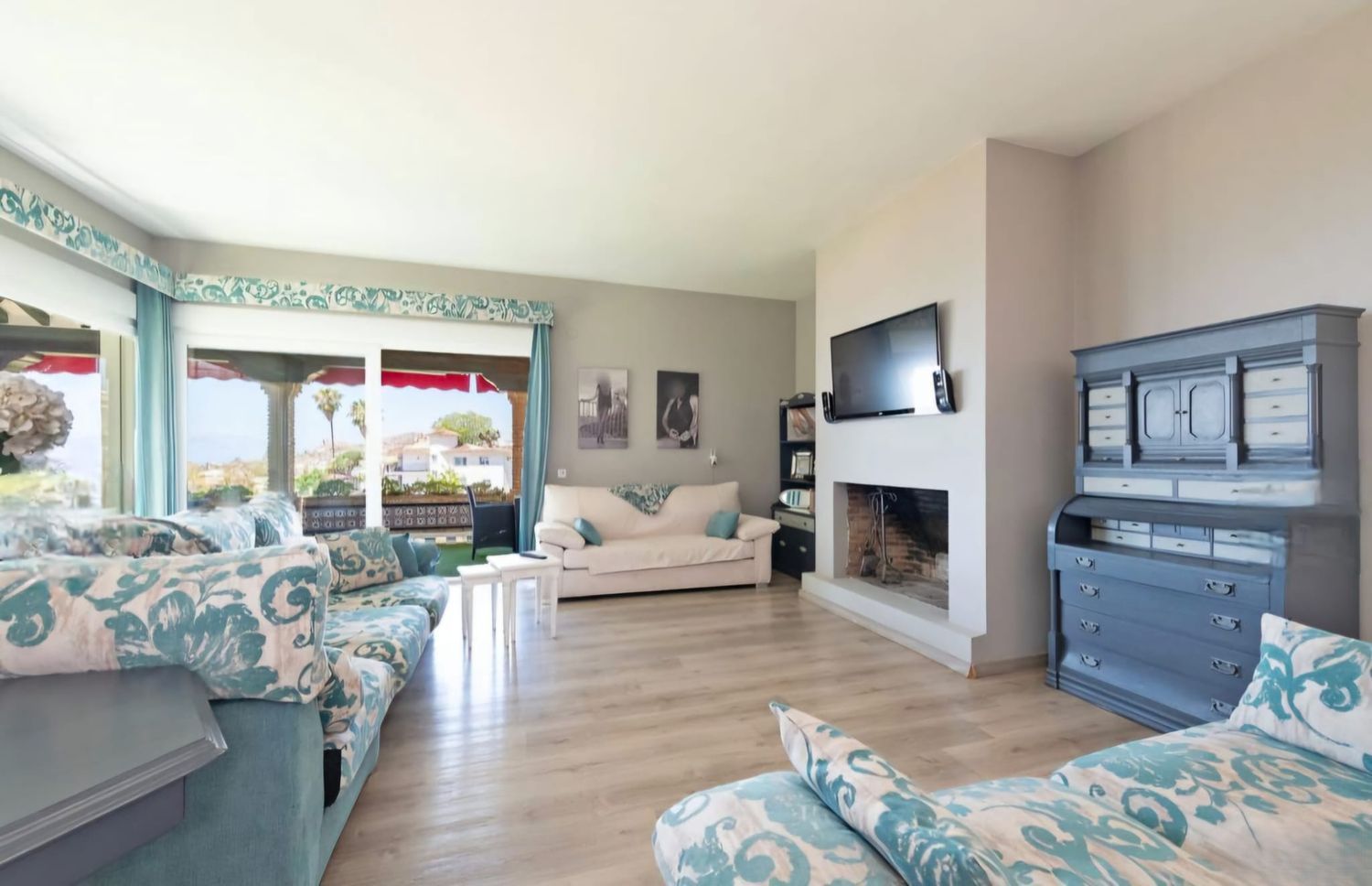 REF. SP270326RV – Inmueble en La Cala del Moral