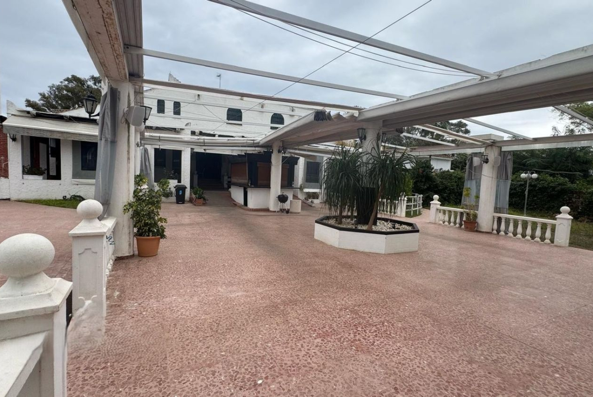 REF. LZ010426EST – Inmueble en Zona Calvario