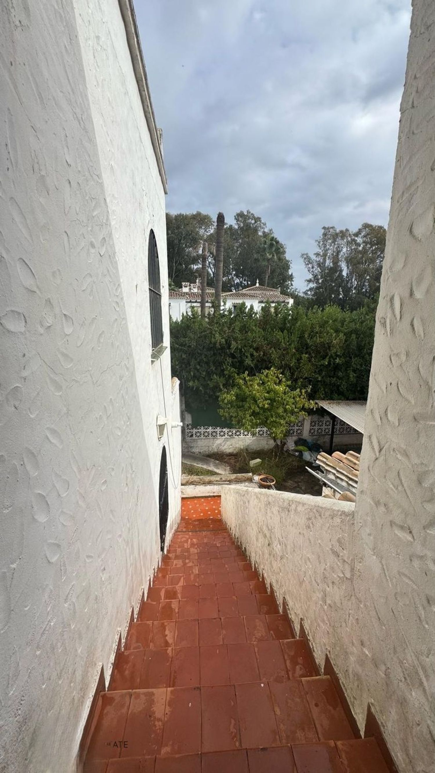 1424868727 REF. LZ010426EST – Inmueble en Zona Calvario