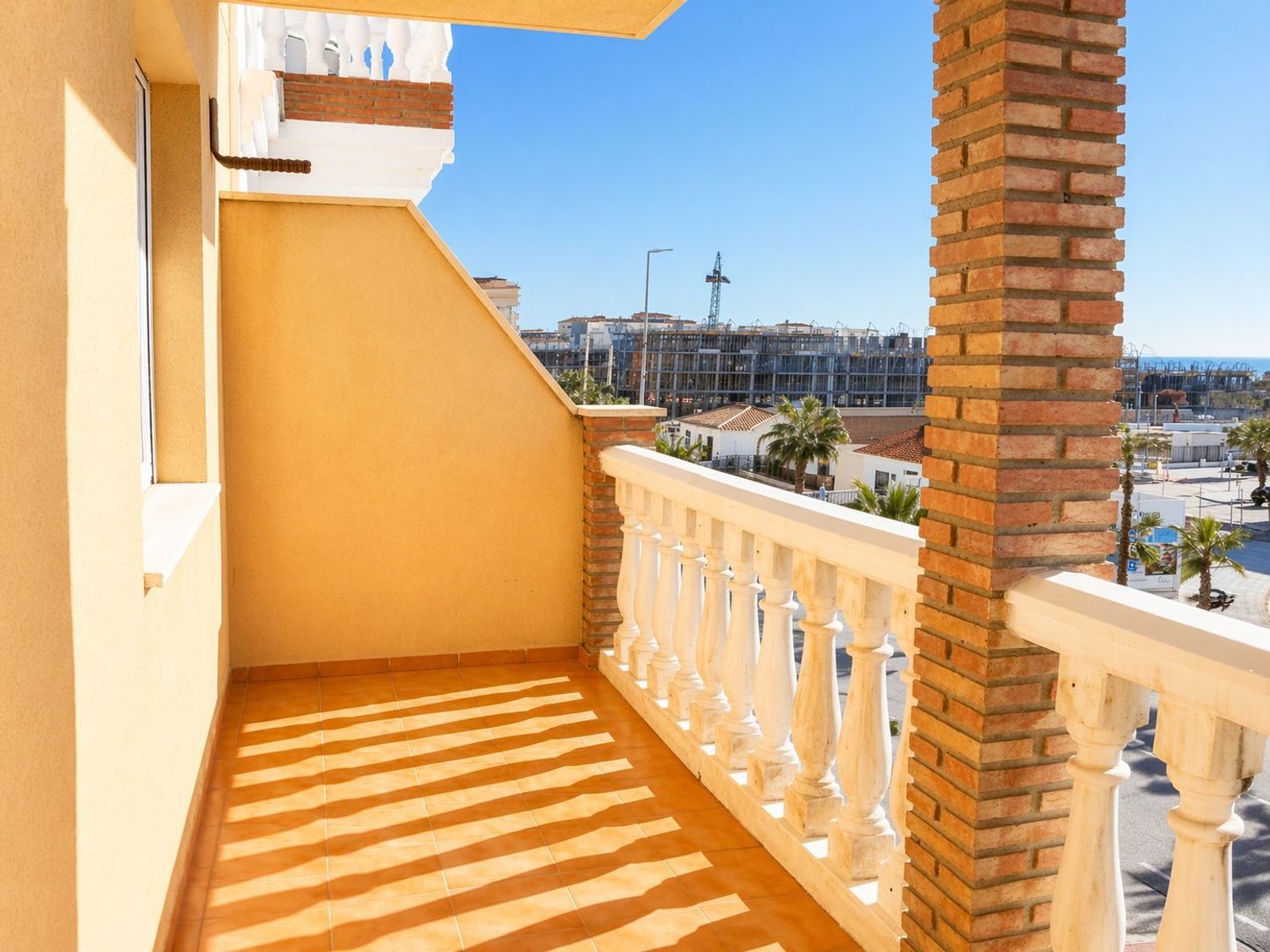 1426414080 REF. DD080426TO – Inmueble en Urbanización Santa Rosa