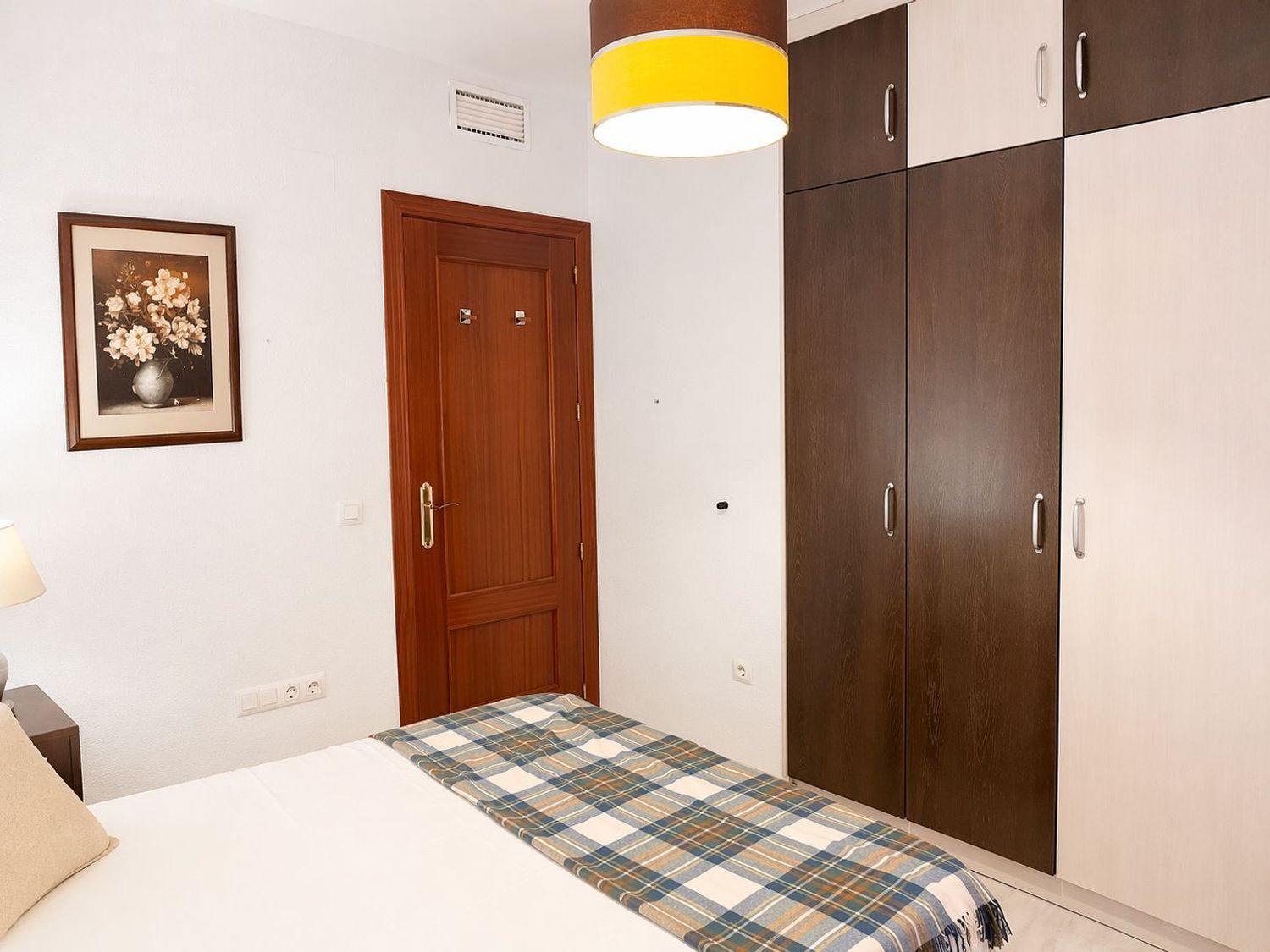1426414107 REF. DD080426TO – Inmueble en Urbanización Santa Rosa