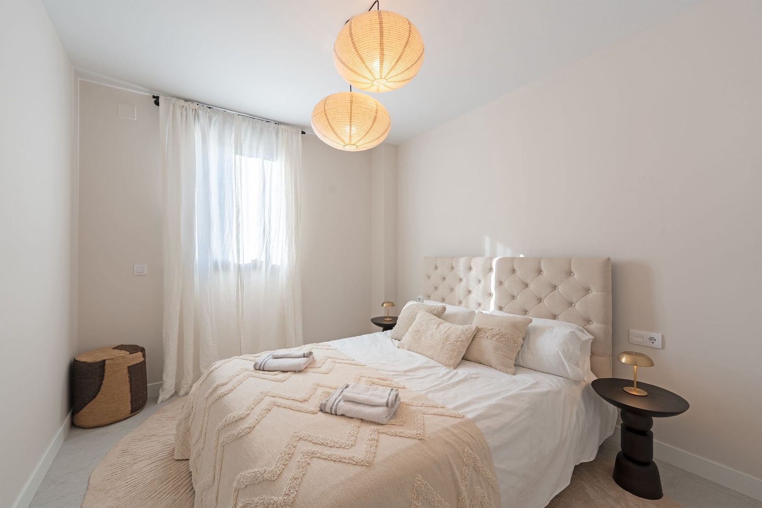 REF. LZ140426EST – Inmueble en Huerta Nueva