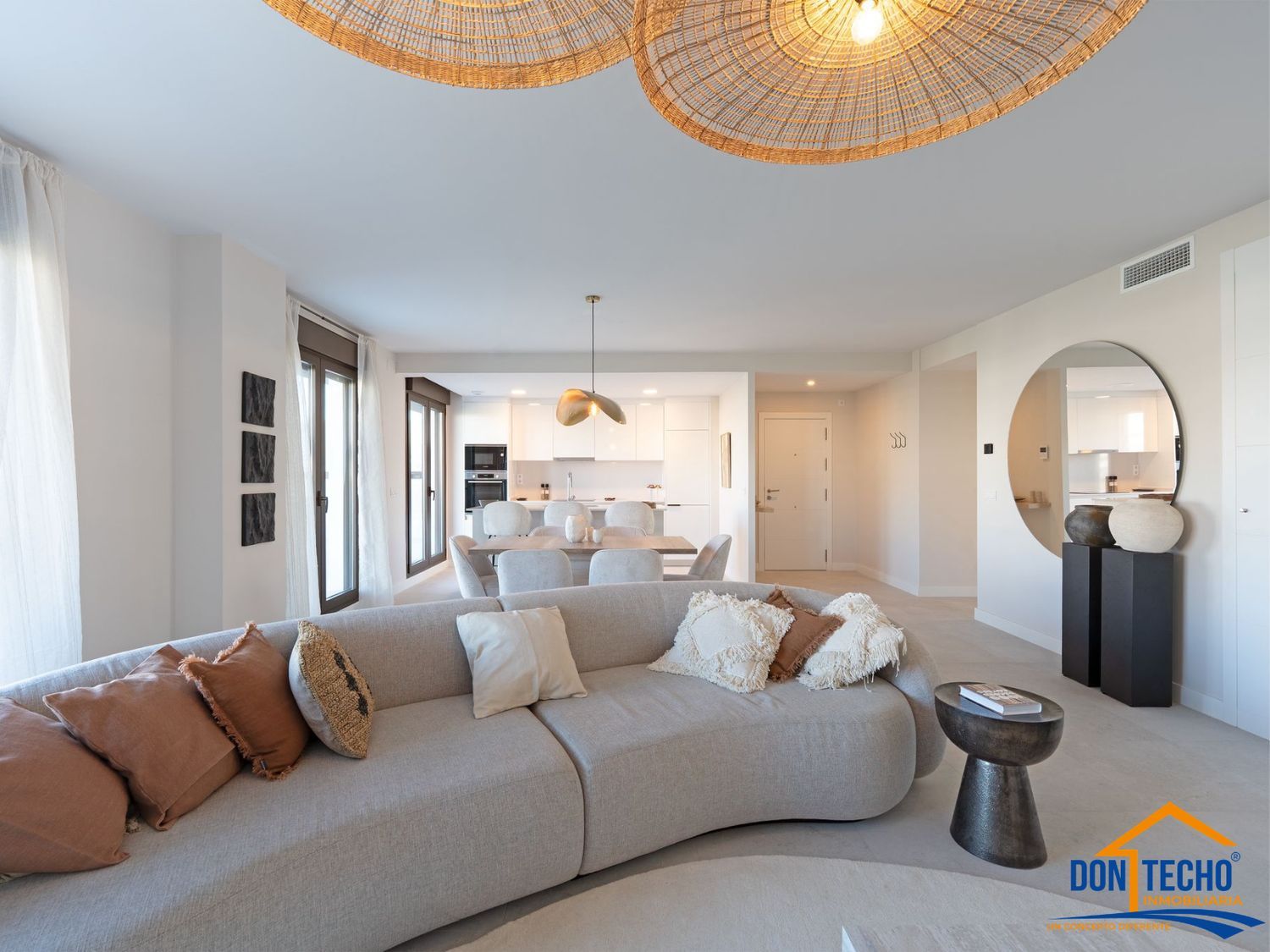 REF. LZ140426EST – Inmueble en Huerta Nueva