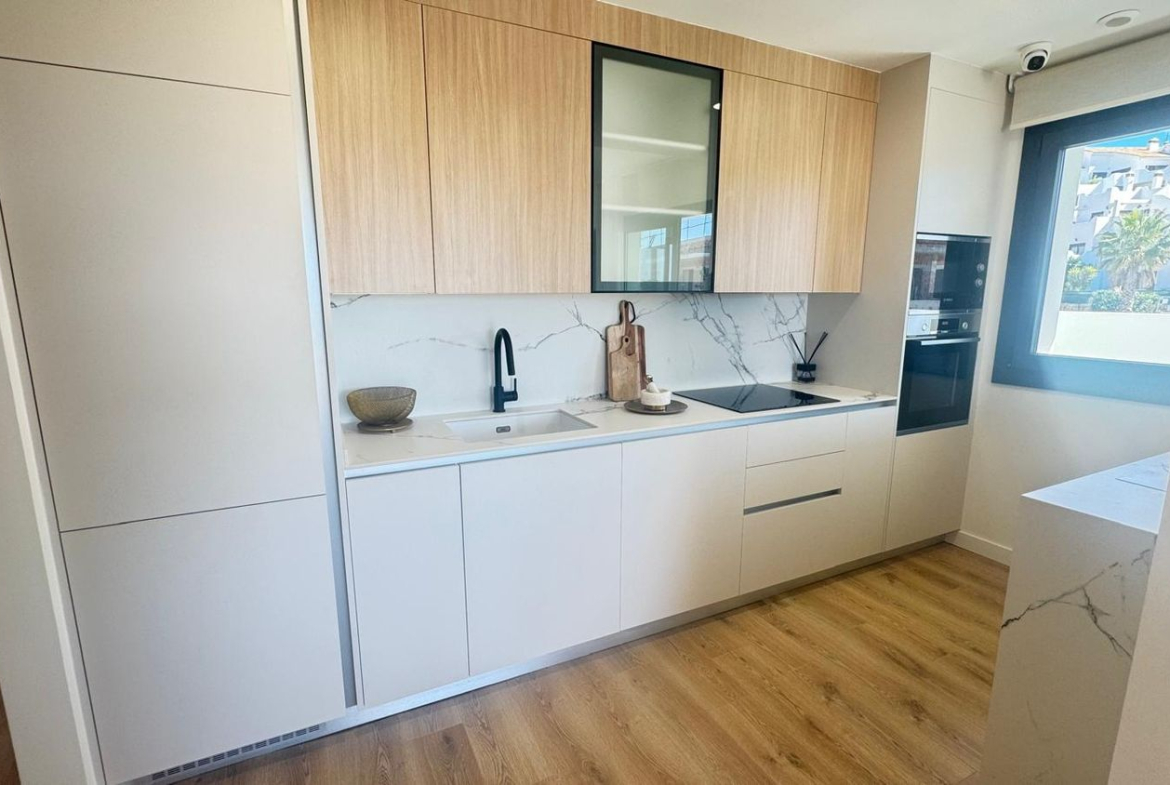 REF. LZ180426CA – Inmueble en Casares Golf – Casares del Sol