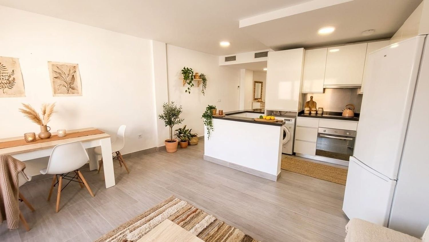 REF. DM-080725TB – Inmueble en Torre de Benagalbón
