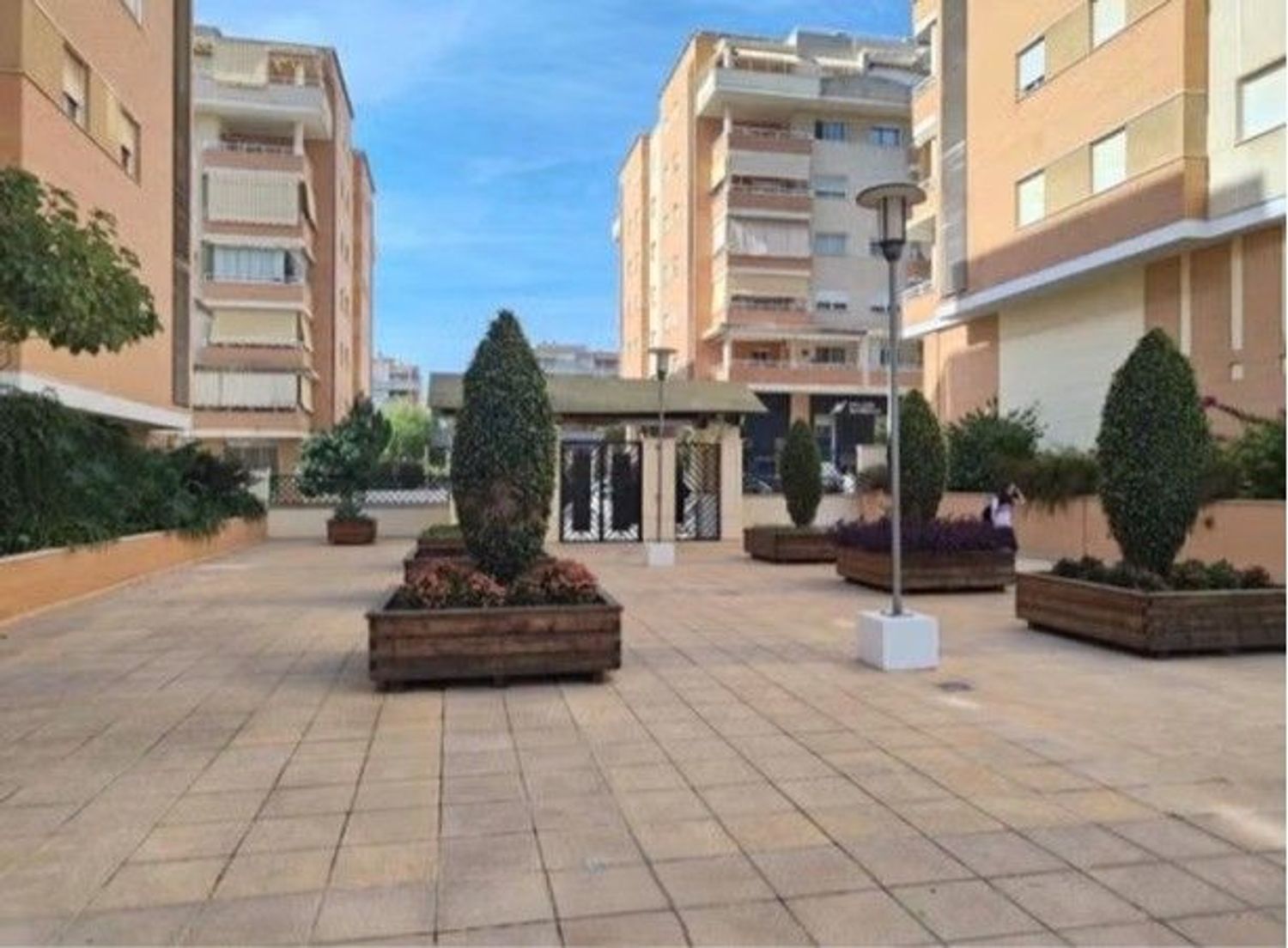 1431656318 REF. JS240426MA – Inmueble en El Consul – El Romeral
