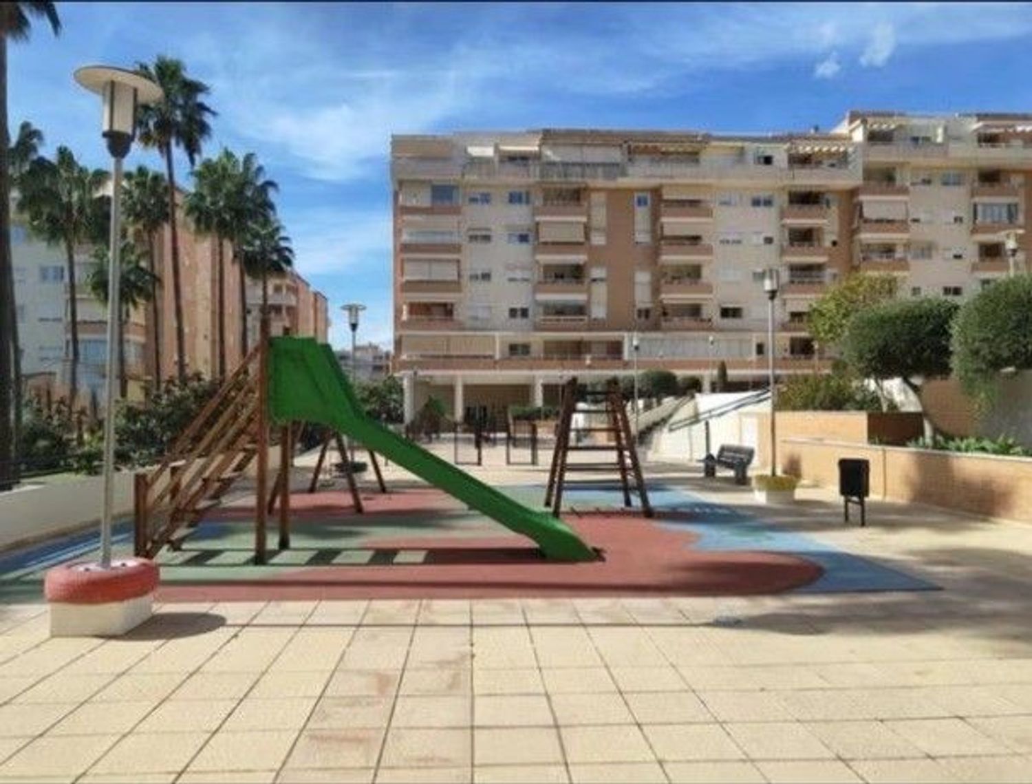 1431656376 REF. JS240426MA – Inmueble en El Consul – El Romeral