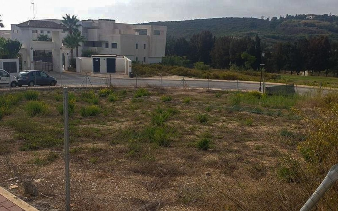 REF. LZ250426CA – Inmueble en Casares Golf – Casares del Sol