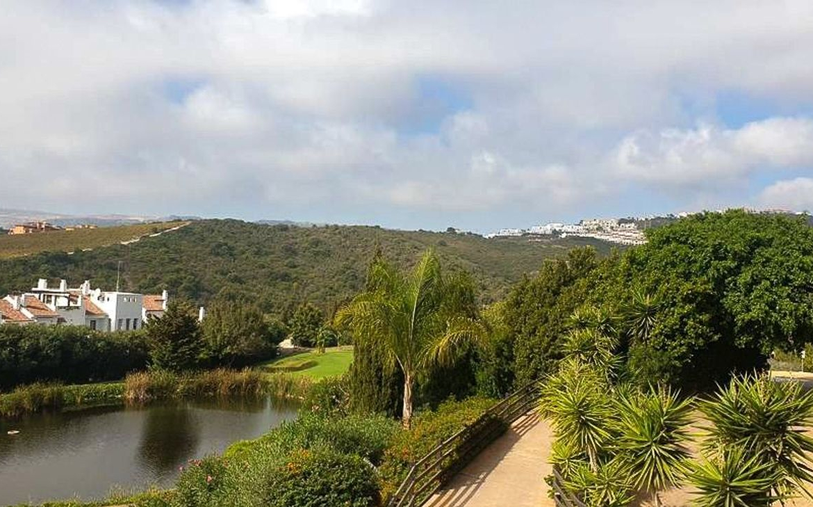 REF. LZ250426CA – Inmueble en Casares Golf – Casares del Sol