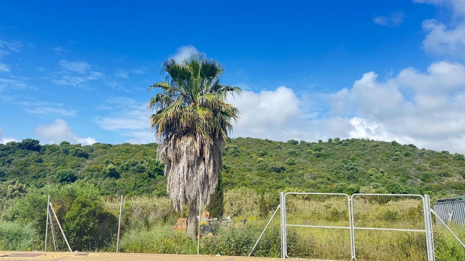 REF. LZ250426CA – Inmueble en Casares Golf – Casares del Sol
