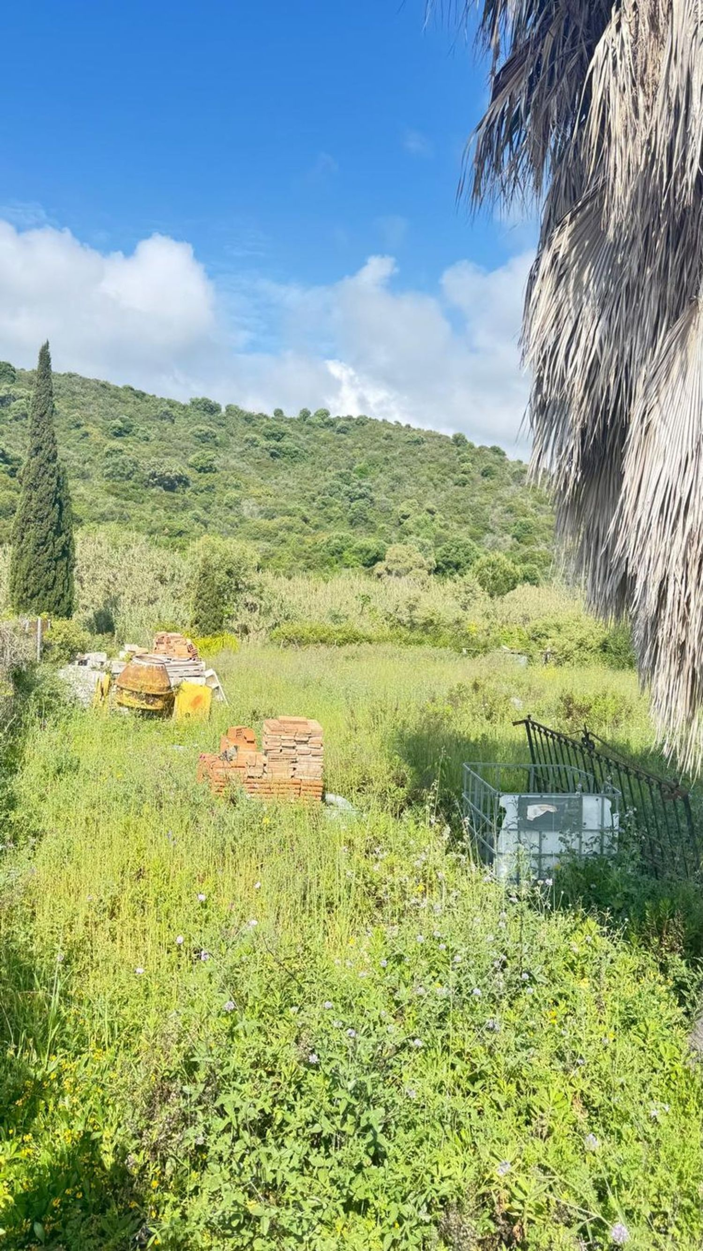 REF. LZ250426CA – Inmueble en Casares Golf – Casares del Sol