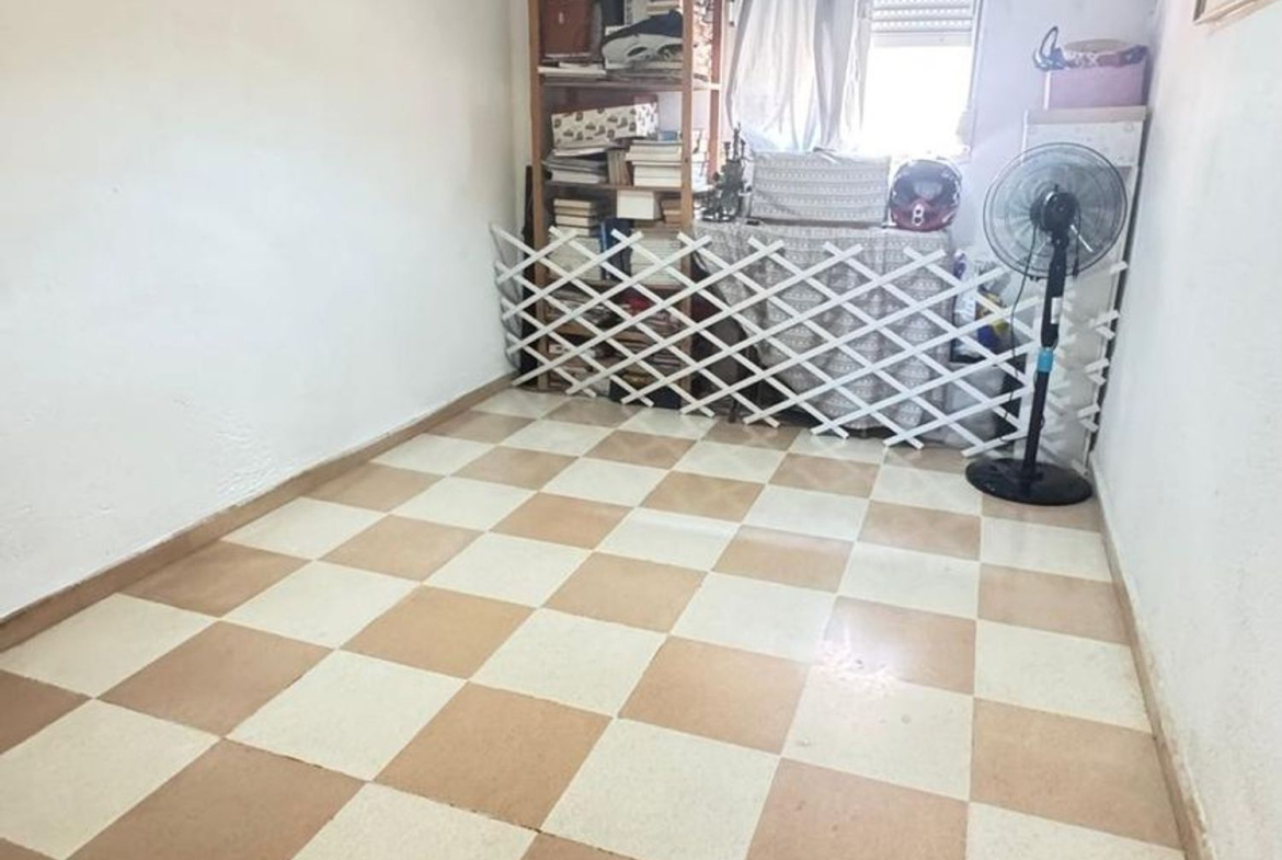 REF. LZ300426EST – Inmueble en Sierra de Estepona-Avda de Andalucia