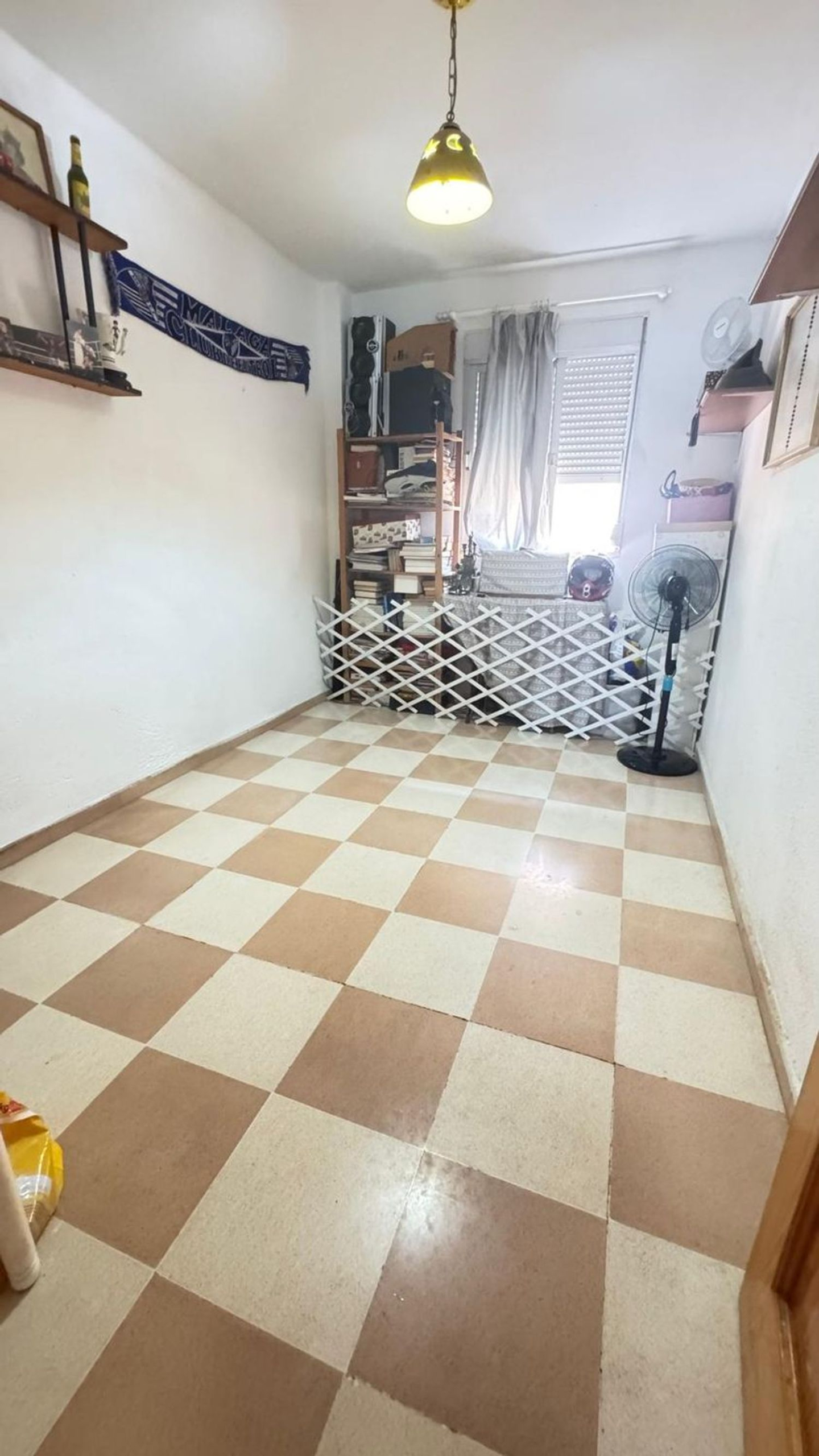 REF. LZ300426EST – Inmueble en Sierra de Estepona-Avda de Andalucia