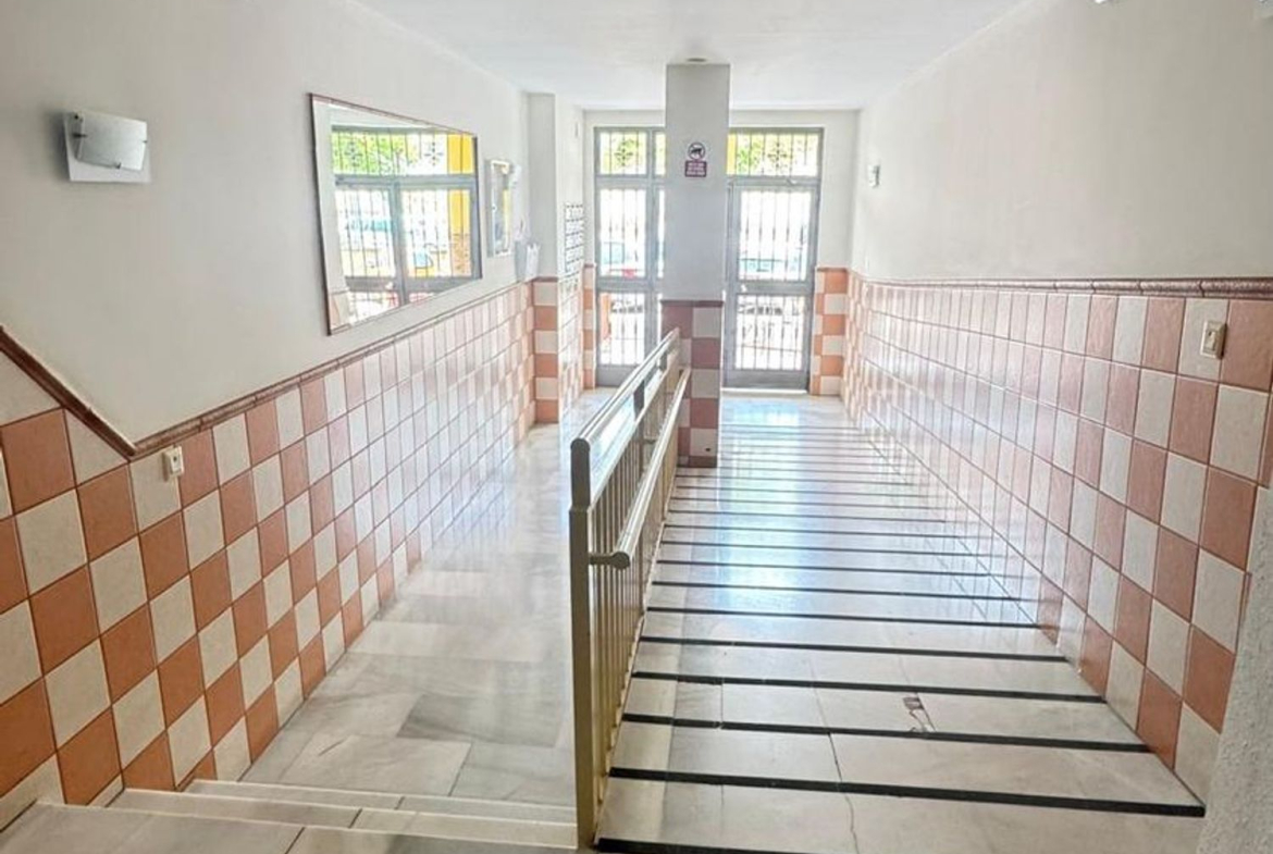 REF. LZ300426EST – Inmueble en Sierra de Estepona-Avda de Andalucia