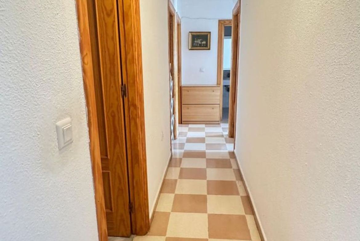REF. LZ300426EST – Inmueble en Sierra de Estepona-Avda de Andalucia