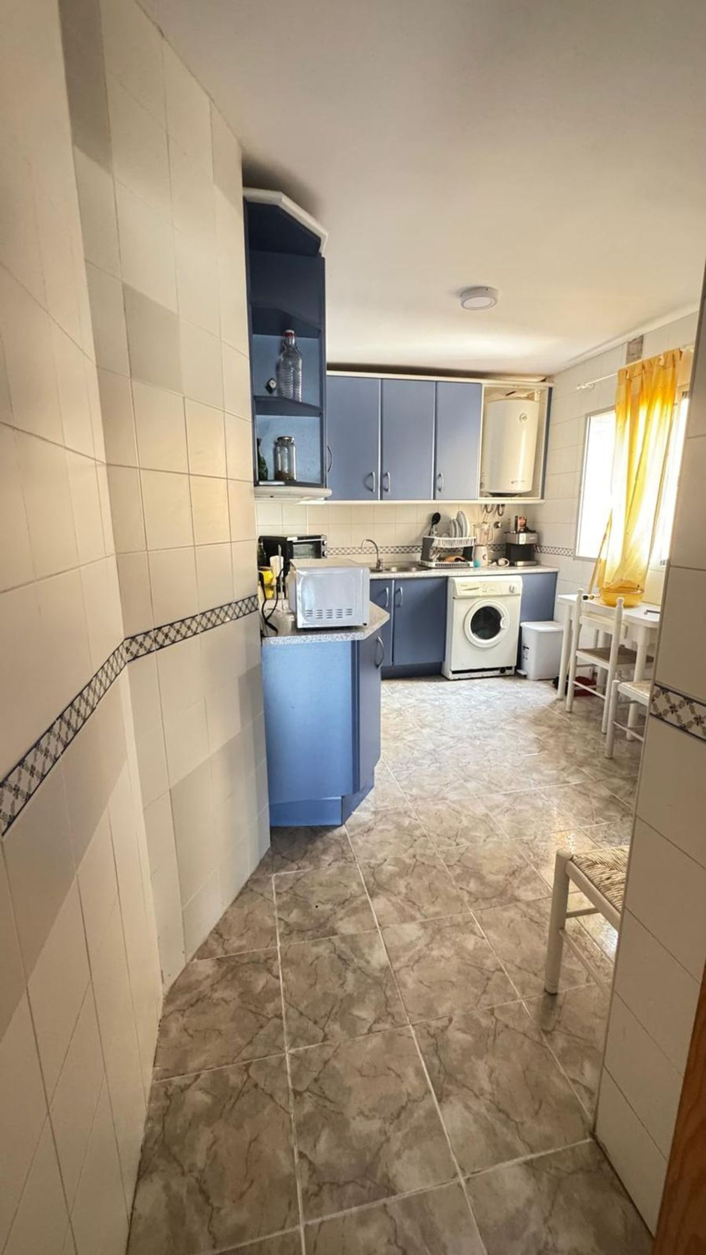 REF. LZ300426EST – Inmueble en Sierra de Estepona-Avda de Andalucia
