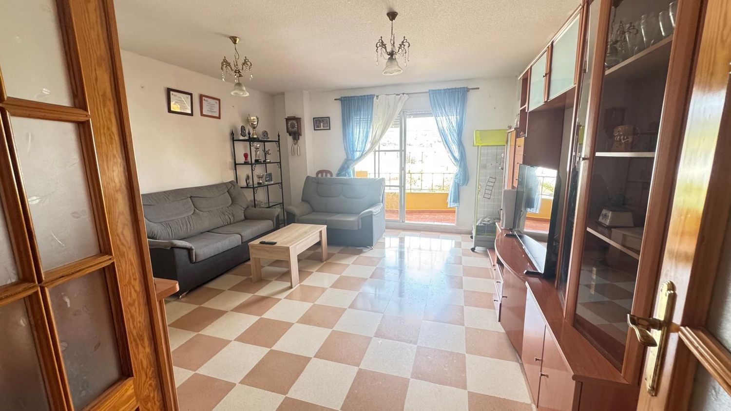 REF. LZ300426EST – Inmueble en Sierra de Estepona-Avda de Andalucia