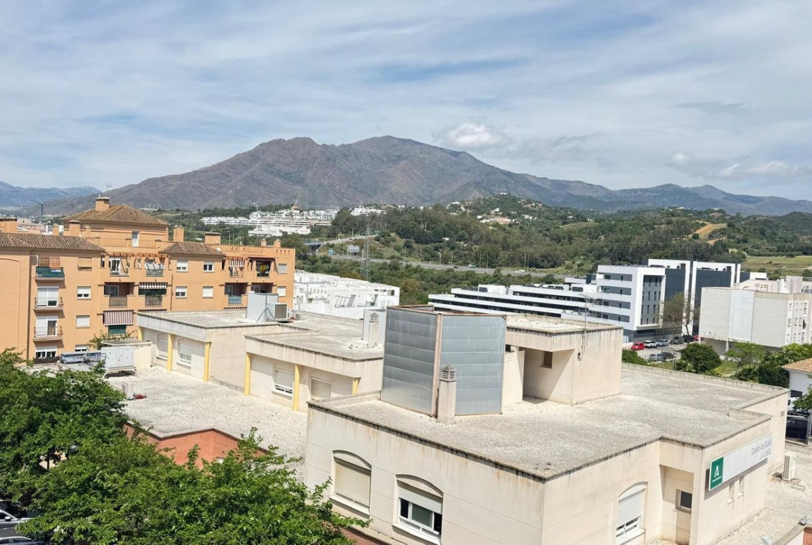 REF. LZ300426EST – Inmueble en Sierra de Estepona-Avda de Andalucia