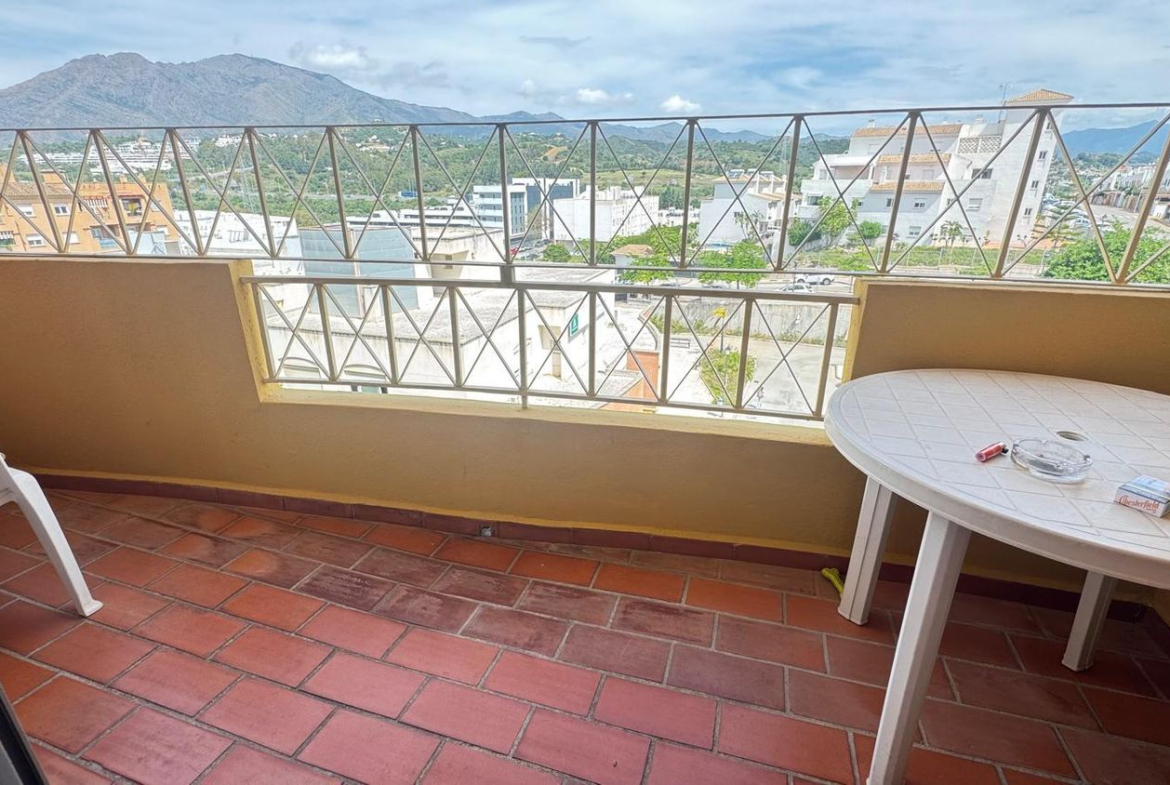REF. LZ300426EST – Inmueble en Sierra de Estepona-Avda de Andalucia