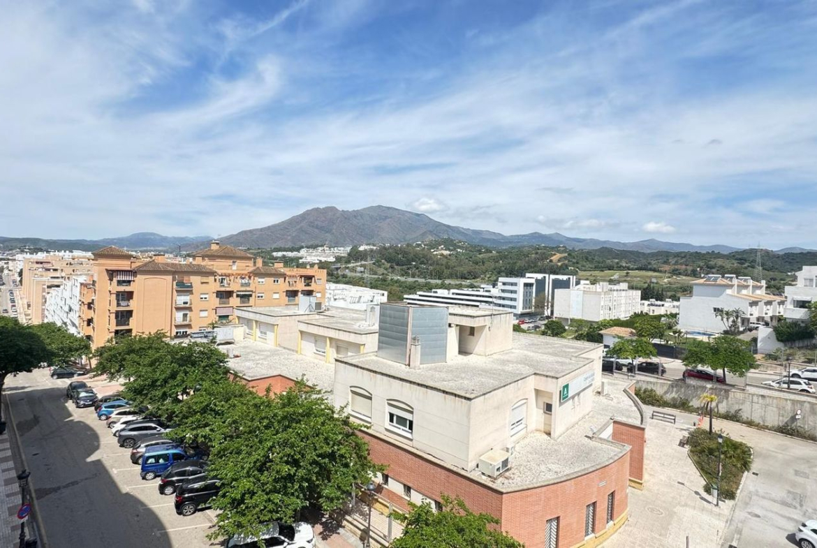 REF. LZ300426EST – Inmueble en Sierra de Estepona-Avda de Andalucia