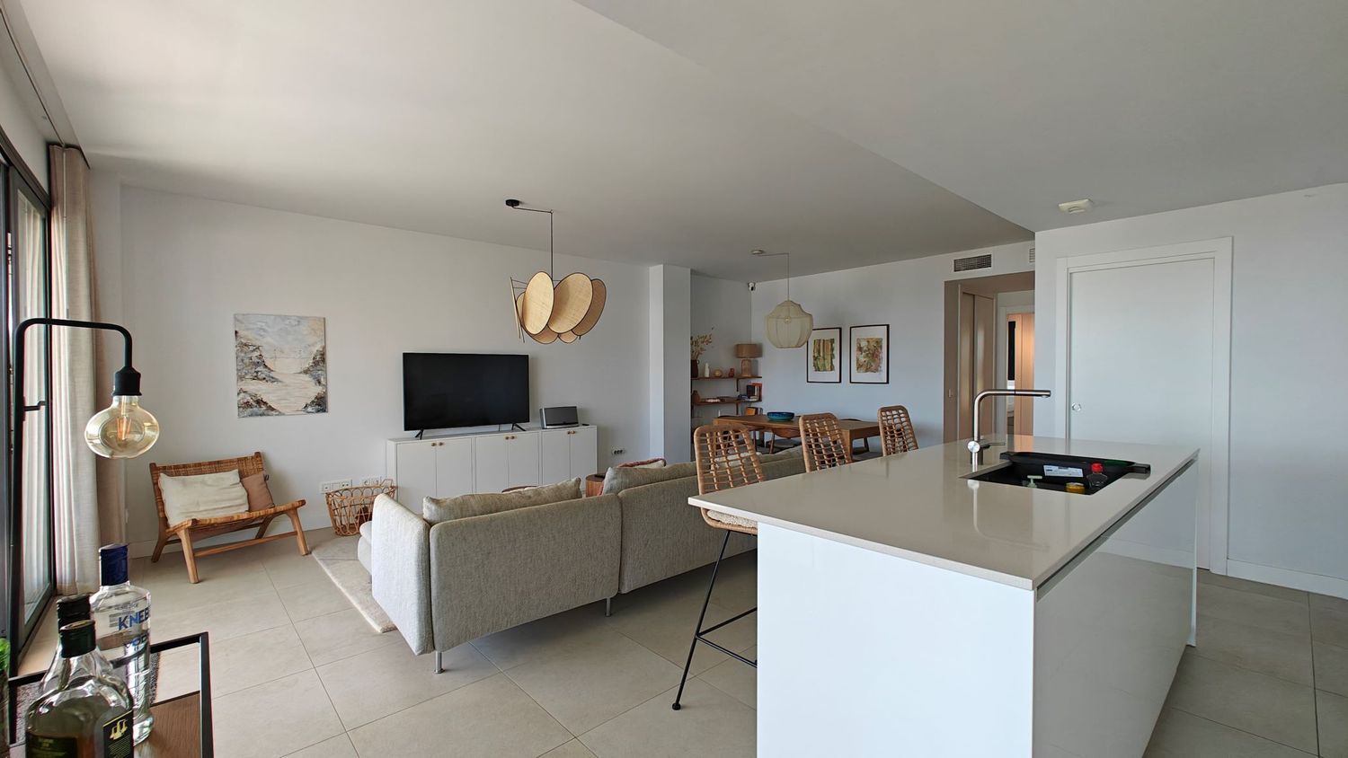 1433694198 REF. LZ010526EST – Inmueble en Huerta Nueva